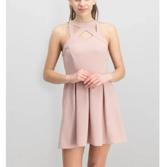 Speechless Dresses & Skirts - Speechless Women’s Dusty Pink Cage-Front Fit & Flare Dress w Pockets Large